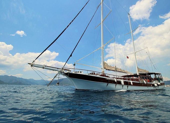 Custom Gulet 105