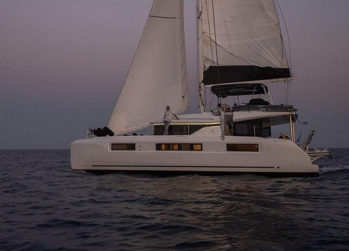 Lagoon 50