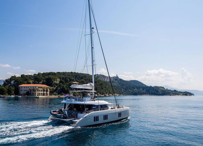 Sunreef Yachts 50