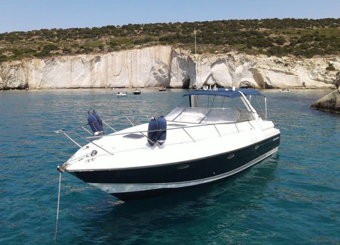 Sunseeker Martinique