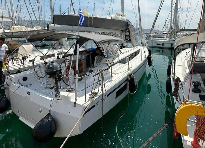 Bavaria C42