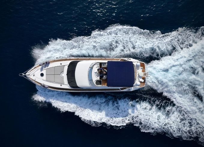 Fairline Squadron 55 Fly