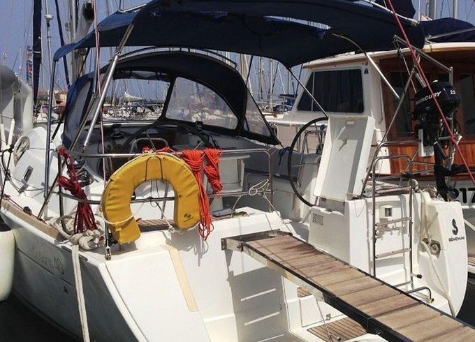 Beneteau Oceanis 40