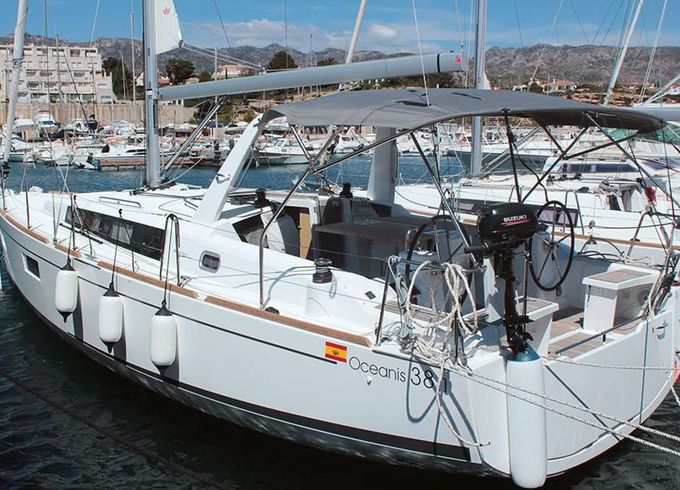Beneteau Oceanis 38.1