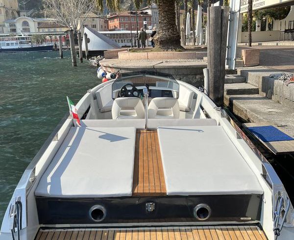 Frauscher 686