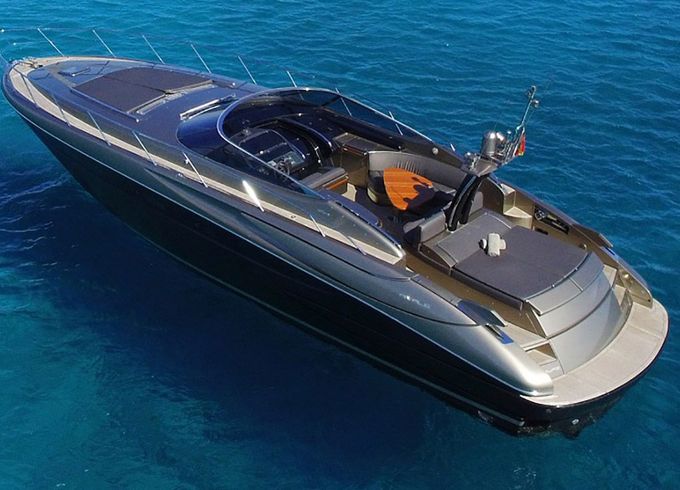 Riva Rivale 52