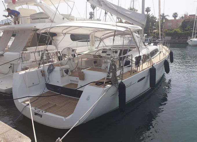 Beneteau Oceanis 58