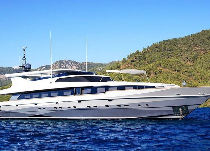 M/Y 141
