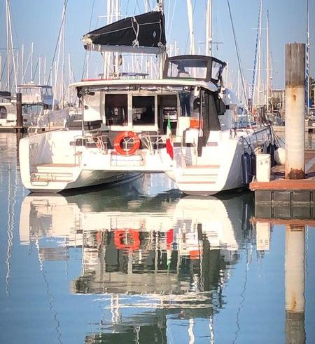 Lagoon 40