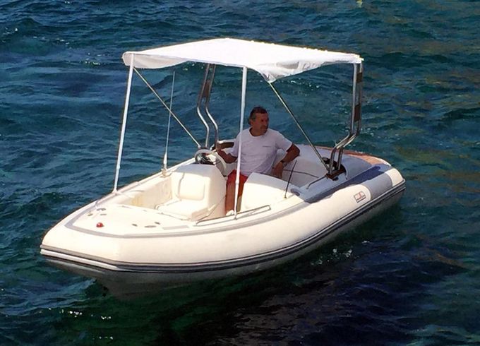 Avon SEASPORT 490 DL