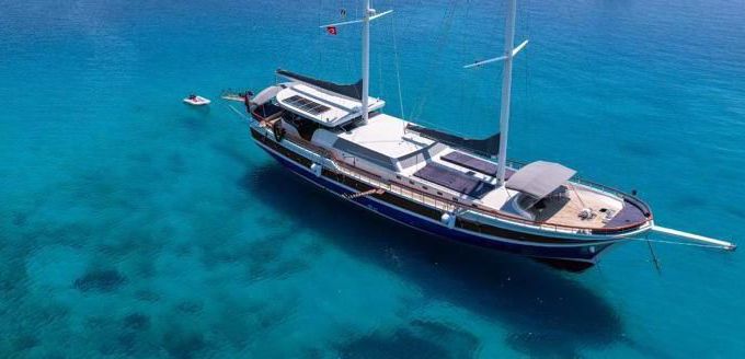 Ketch 115