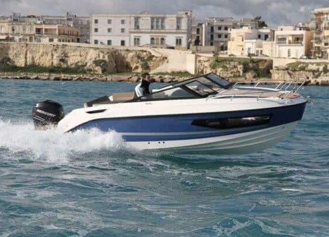 Quicksilver 775