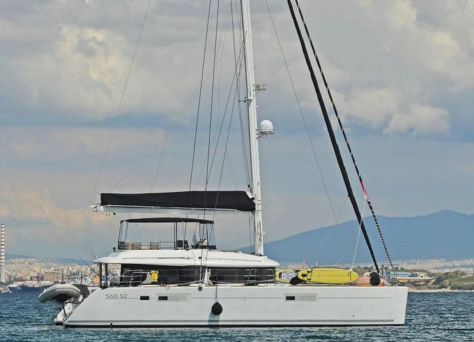 Lagoon 560 S2