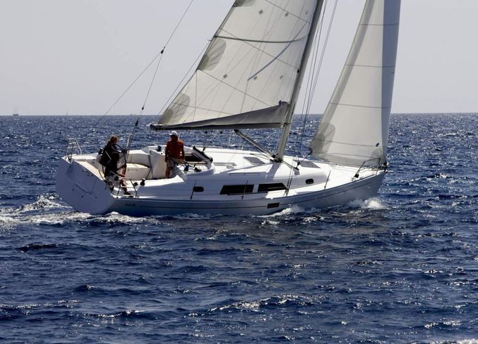 Hanse 370