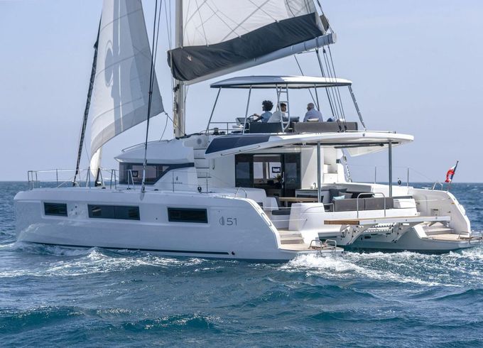 Lagoon 51