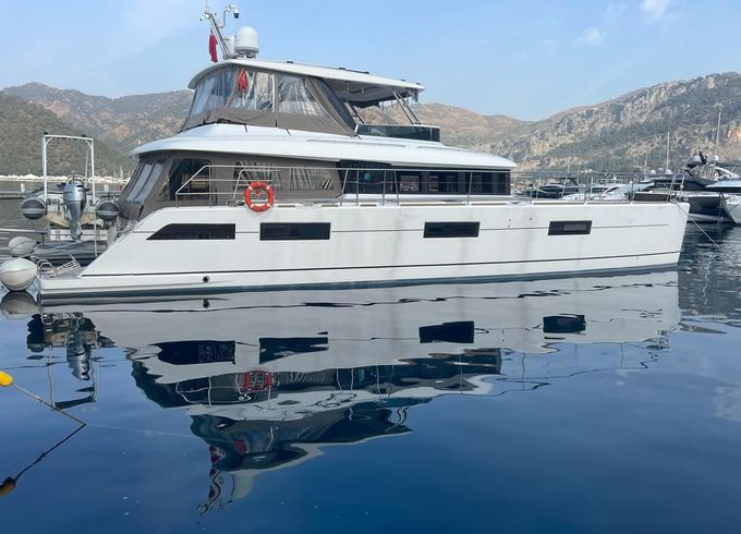 Lagoon 630 My