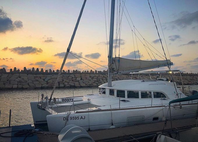 Lagoon 380