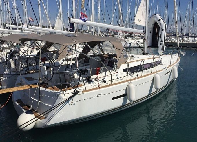 Jeanneau Sun Odyssey 379