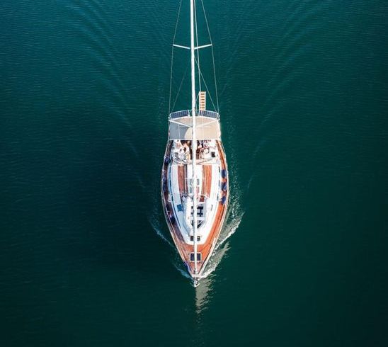 Bavaria 42c