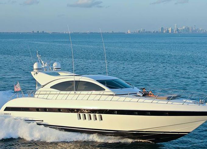 Overmarine 72' Mangusta Maxi Open