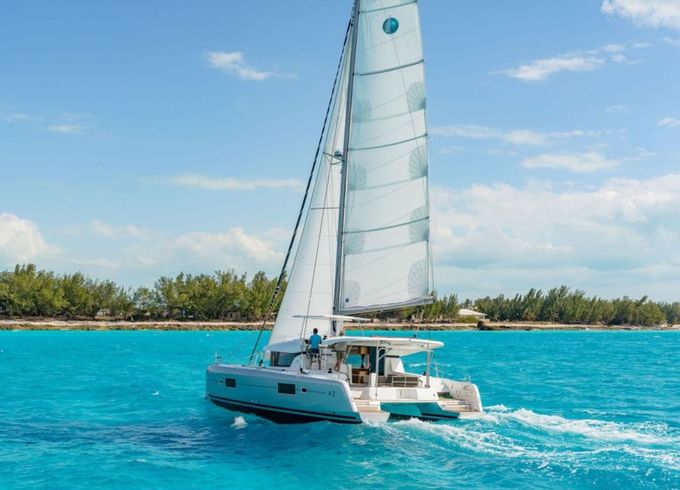 Lagoon 42