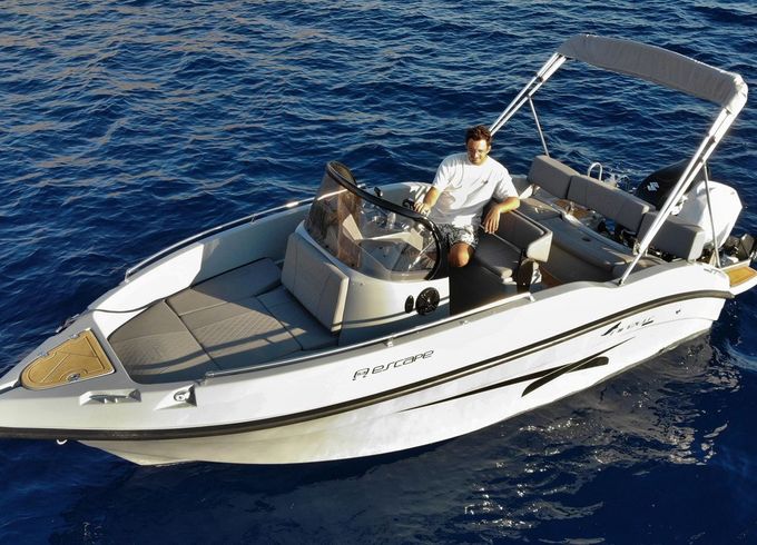 Nireus Ω53 Escape