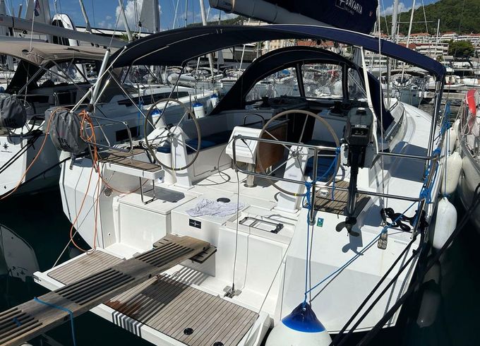 Bavaria C42