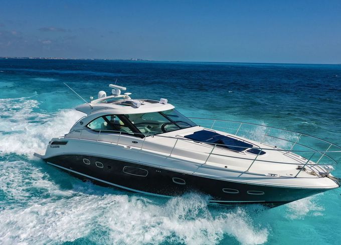 Sea Ray 48
