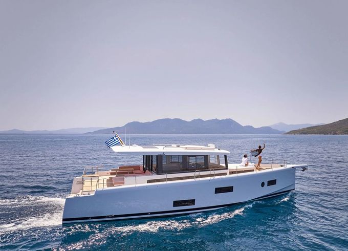 Omikron Yachts OT-60 Owner's Version