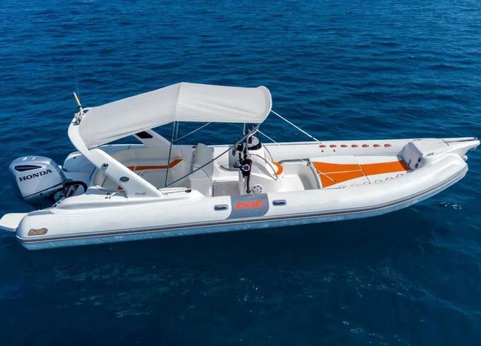 Nautica BAT 745