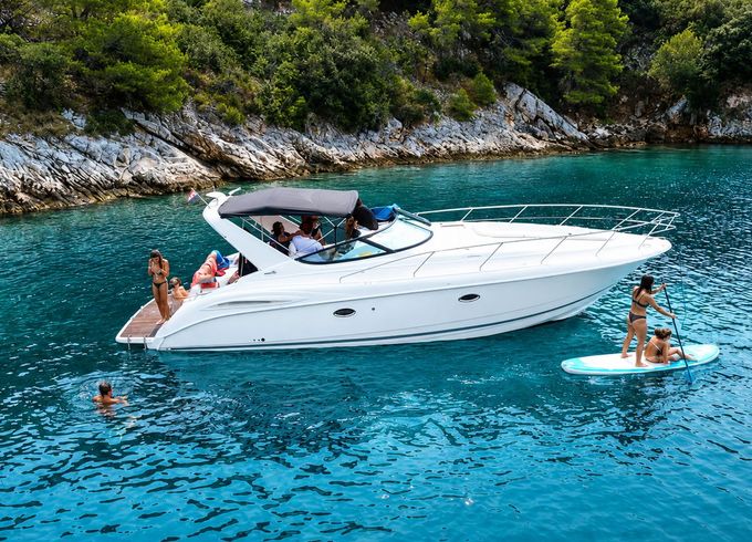 Silverton 360 Express