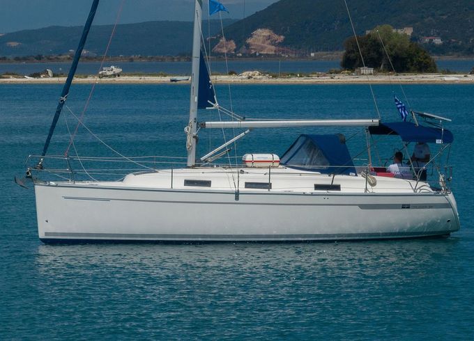 Bavaria Cruiser 32