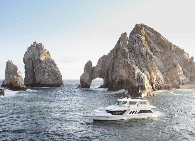 Bluewater Yachts 680 Custom Series