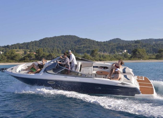 Regal 2700