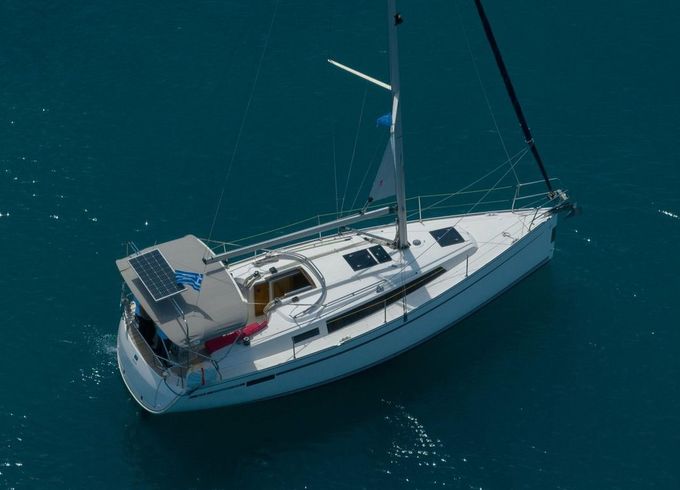 Bavaria Cruiser 33