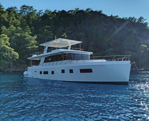Custom Built Motor yacht / Trawler