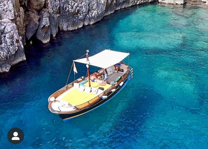 Di Donna Typical boat