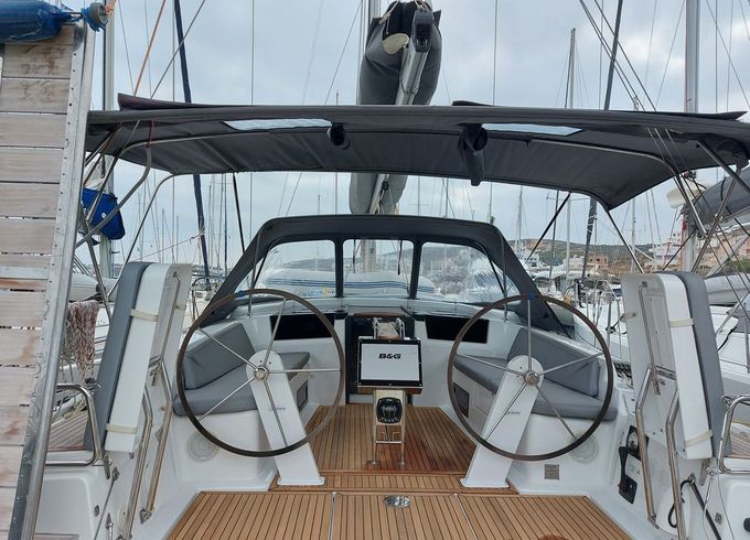 Hanse 418