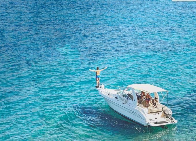 Sea Ray Sundancer