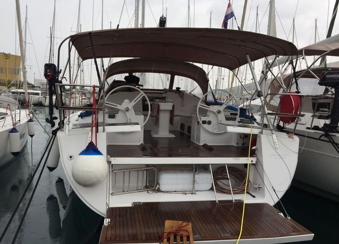 Elan 50 Impression