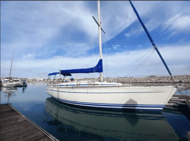 Bavaria 44