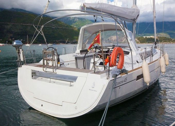 Beneteau Oceanis 45