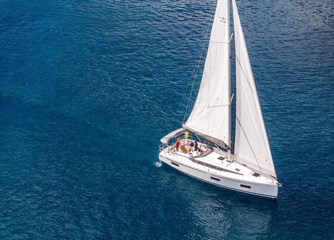 Bavaria C42