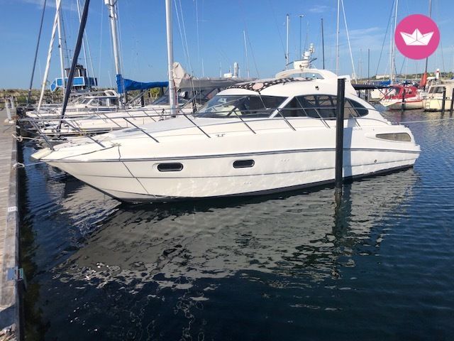 sealine 39 hardtop