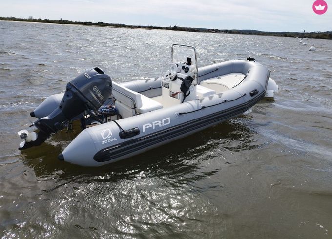 zodiac pro 9 man