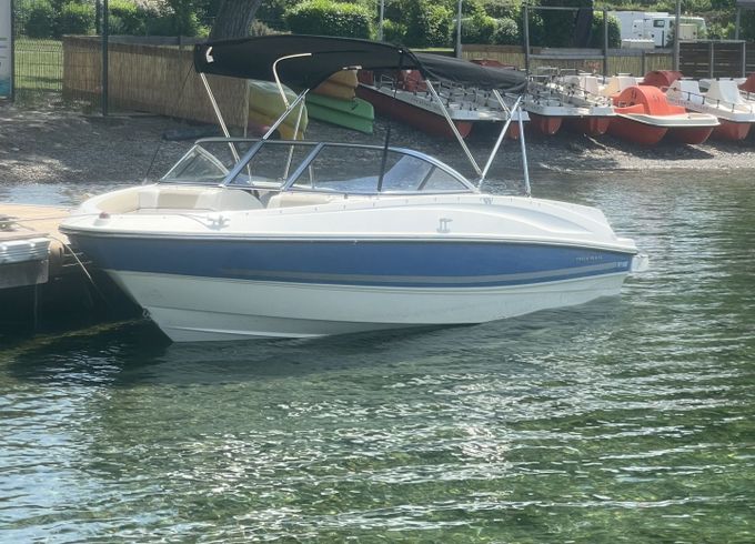 bayliner 185 bowrider