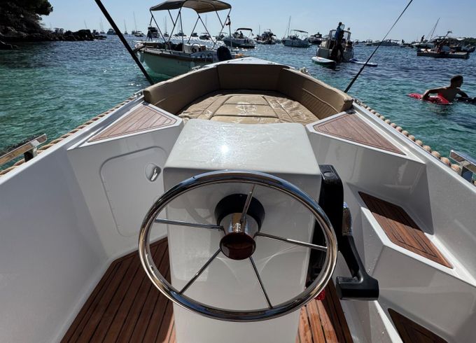 silveryacht silver 495