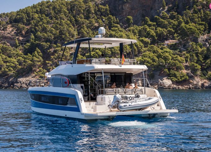 fountaine pajot 44