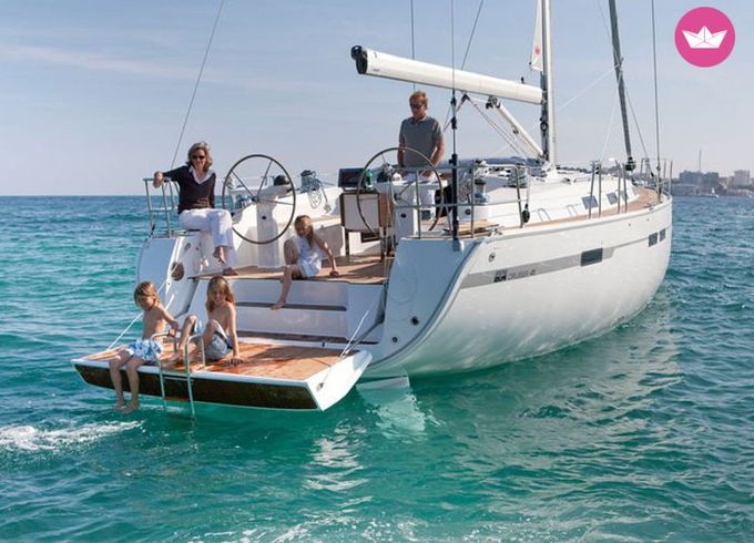 bavaria 45 cruiser style