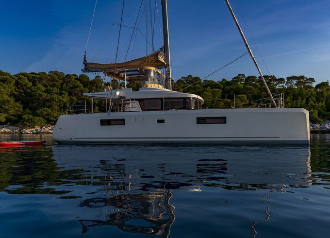lagoon lagoon 52